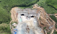 Thi công xuyên đêm, đẩy nhanh tiến độ cao tốc Quảng Ngãi - Hoài Nhơn