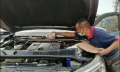 Chồng lén giấu quỹ đen trong mui xe ô tô, 6 tháng sau kiểm tra lại liền “khóc không ra nước mắt”