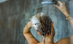 Cách tắm buổi tối giúp ngủ ngon hơn