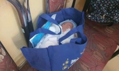 Vụ bé trai 1 ngày tuổi bị bỏ rơi trong lùm cây: Lời nhắn cuối cùng của người mẹ