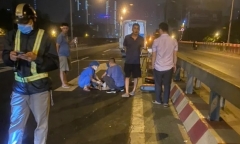 Hà Nội: Tìm người thân của nạn nhân bị ô tô tông tử vong ở đường Vành đai 3 trên cao
