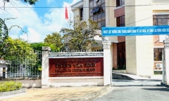 Nhiều lần đi nhà nghỉ với vợ người khác, Phó chánh Thanh tra bị cách chức