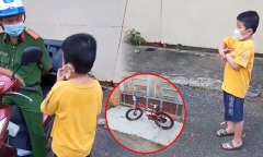 Bị bắt gặp chạy xe đạp đi đá banh, cậu nhóc có màn khai báo thật thà khiến chiến sĩ công an dở khóc dở cười