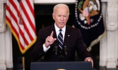 Tổng thống Biden đặt mục tiêu tiêm vaccine ngừa COVID-19 cho khoảng 70% dân số thế giới