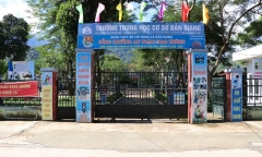 Lai Châu: 1.000 học sinh các cấp tạm dừng đến trường vì 2 ca dương tính với SARS-CoV-2