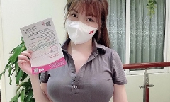 Âu Hà My khoe