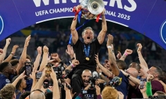 HLV Enrique cùng PSG lập chiến công vang dội, đi vào lịch sử Champions League