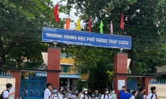 Sở GD&ĐT Ninh Thuận làm việc với Trường THPT Tháp Chàm, hiệu trưởng cáo bệnh