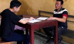 Triệu tập đối tượng có hành vi sàm sỡ, đánh nữ nhân viên quán cà phê
