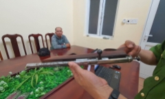 Vụ chồng dùng súng bắn chết tình địch: Nghi phạm khai gì?