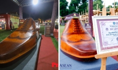 Cận cảnh chiếc giày da nam lớn nhất Việt Nam xuất hiện tại Hà Nội