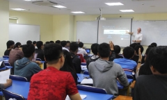 Bỏ yêu cầu chứng chỉ bồi dưỡng theo tiêu chuẩn chức danh nghề nghiệp với giảng viên theo từng hạng