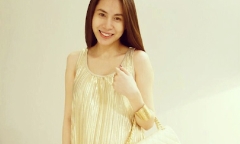 Hậu ồn ào từ thiện, Thủy Tiên xót xa khi con gái bị lập nhóm chat nói xấu 