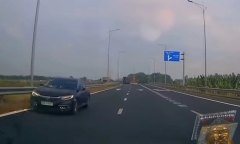 Xác minh clip ô tô lao ngược chiều trên đường dẫn cao tốc Phan Thiết - Dầu Giây