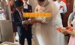 Dân tình xôn xao khi chú rể nhỏ con cưới cô dâu nặng hơn 200kg