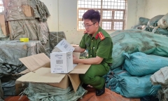 Khởi tố 4 đối tượng trong đường dây kem đánh răng, dầu gội giả ở Nghệ An