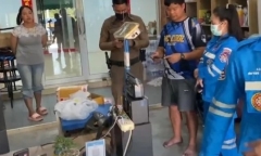 Nhận bưu phẩm bí ẩn, nhân viên vận chuyển tại Thái Lan bàng hoàng khi nhìn thấy thứ ở bên trong