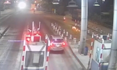 Vụ 2 nhóm thanh thiếu niên rượt đuổi trên quốc lộ, nam sinh lớp 9 tử vong: Camera an ninh ghi lại gì?