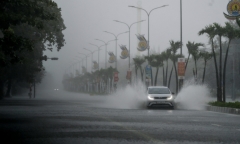 Trường học ở Nghệ An, Hà Tĩnh nỗ lực khắc phục hậu quả bão số 5, đón học sinh tựu trường