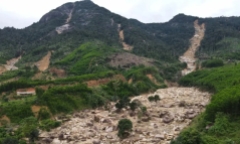 Núi Chư Yang Hanh ở Đắk Lắk nguy cơ sạt lở cao, chính quyền kiến nghị di dời hơn 1.200 người