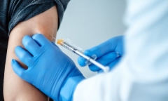Biến thể Delta lan rộng, Thủ tướng Israel khuyến cáo người trên 60 tuổi tiêm vaccine