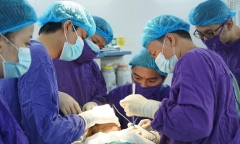 Người đàn ông tưởng bị nhiệt miệng, đi khám mới biết mắc ung thư giai đoạn 4