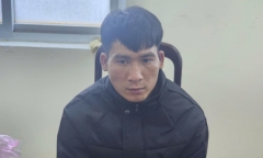Tạm giữ đối tượng cướp tiền của cô gái ở lô cao su rồi chuyển cho người yêu