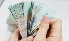 Bóng hồng sa ngã: Nữ quái cùng người đàn ông vận chuyển 60.000 viên hồng phiến