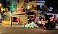 Tin tức tai nạn giao thông mới ngày 22/4:  Cô gái tử vong khi phóng xe máy, truy hô cướp ở TP.HCM