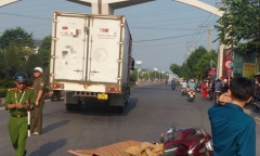 Tin tức tai nạn giao thông mới nhất ngày 26/4: Va chạm với xe tải, hai người thương vong