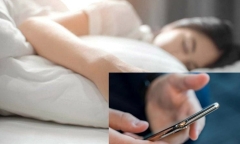 Tỉnh dậy sau giấc ngủ, cô gái 