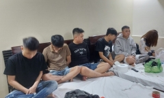 Kiểm tra khách sạn, bắt quả tang 6 nam, nữ thanh niên đang “bay lắc”
