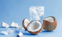 Uống nước dừa có giúp trẻ sơ sinh trắng hồng? 