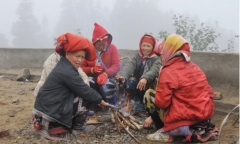 Không khí lạnh tăng cường, miền Bắc trời mưa và rét