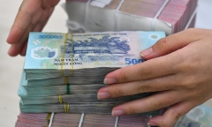 Có được gửi quỹ công đoàn vào ngân hàng để lấy lãi?