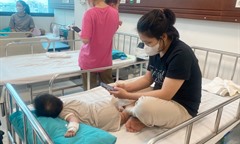 Số ca tay chân miệng tăng gấp 2,5 lần, Bộ Y tế cảnh báo nguy cơ lây lan tại trường học