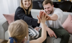 Cách dạy con tuổi dậy thì hiệu quả cha mẹ cần biết