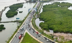 Tin mưa lũ mới nhất ở Sơn La: Nước ngập đến nóc nhà, người dân cầu cứu