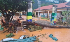 Vụ sạt lở đất kinh hoàng ở Làng Nủ: Tìm thấy thêm thi thể một cháu bé