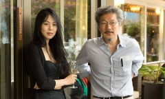 Sinh con cho người tình, “tiểu tam” bị ghét nhất showbiz hưởng trọn hơn 2.100 tỷ đồng tiền thừa kế?
