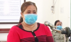 Người phụ nữ đánh, chửi công an vì bênh chồng vi phạm bị tuyên phạt 7 tháng thù giam