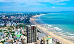 Top 10 bãi biển nổi tiếng nhất thế giới gọi tên Nha Trang, Vũng Tàu