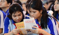 Căng thẳng tuyển sinh lớp 10: 