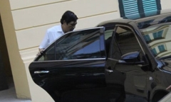 Ông Nguyễn Bá Thanh đến tòa xử vụ bầu Kiên từ sáng sớm 