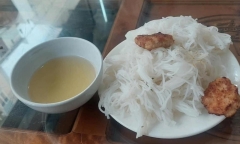 Chủ nhà hàng ở Sầm Sơn lên tiếng về suất bún 35.000 đồng có 2 miếng chả