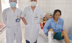 Đang làm ruộng người phụ nữ bỗng nhiên liệt hai chân