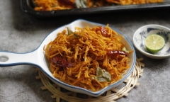 Hướng dẫn cách làm khô gà lá chanh thơm ngon ngay tại nhà