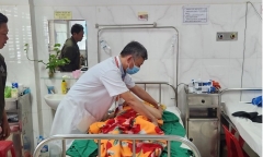 Đi hái cà phê thuê, một phụ nữ tại Đắk Lắk không may bị té xuống giếng liệt hai chân