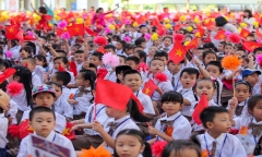 Hà Nội: Hiệu trưởng phải chịu trách nhiệm nếu để xảy ra lạm thu