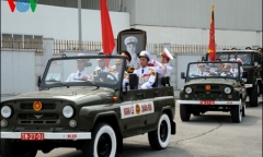 Mùng 1 Tết: Hàng ngàn người dân viếng mộ Đại tướng Võ Nguyên Giáp